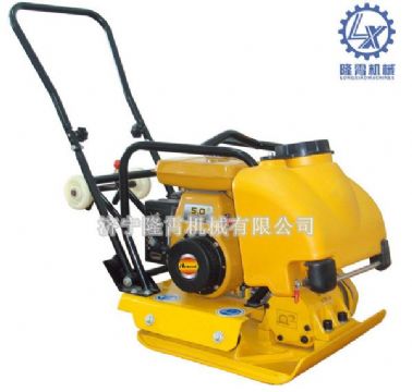 點(diǎn)擊查看詳細(xì)信息<br>標(biāo)題：LXPB-80T型平板夯 閱讀次數(shù)：2057
