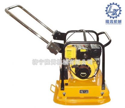 點(diǎn)擊查看詳細(xì)信息<br>標(biāo)題：LXPB-120型平板夯 閱讀次數(shù)：2020